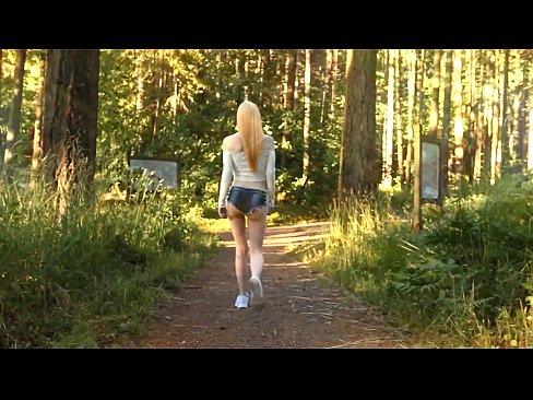 ❤️ Красивая женщина движется медленно, а не ню видео Супер секс на rex-porn-com.ru ❤